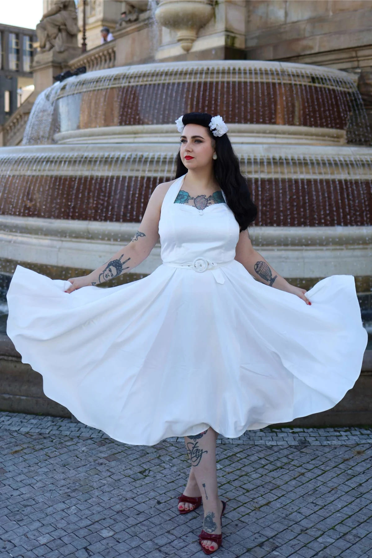 Robe de Mariée "Daisy White Satin" – Image 4