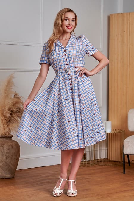 Robe Rétro "Bella Cherry Check" – Image 3